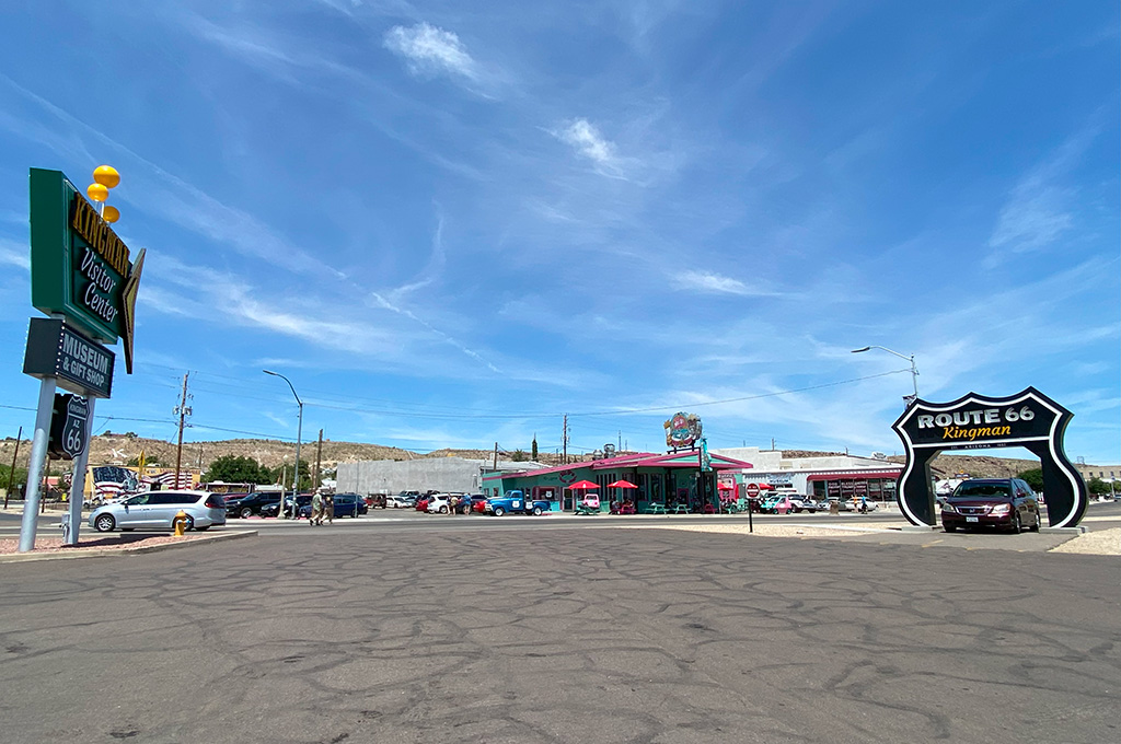 Arizona Route 66 Museum entrance